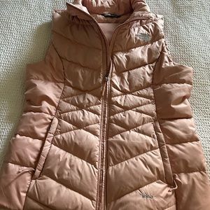 Women’s north face vest